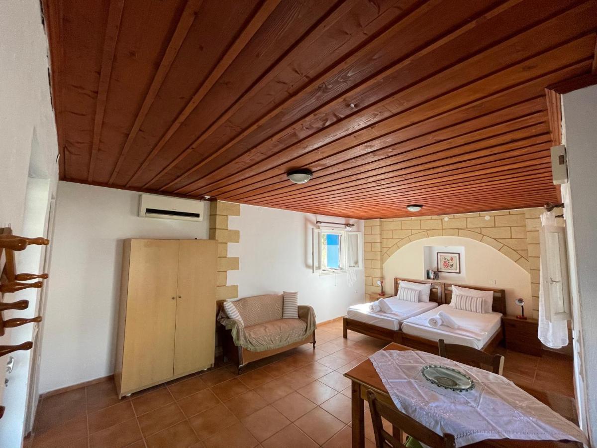 Vasilopoulos Estate Koróni Buitenkant foto